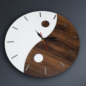 3-1.jpg ساعت دیواری مدل circular با طرح ماهی متقارن