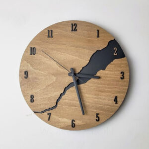 Screenshot_20230214-005615_Pinterest.jpg ساعت دیواری مدل fracture چوبی با طرح جدید