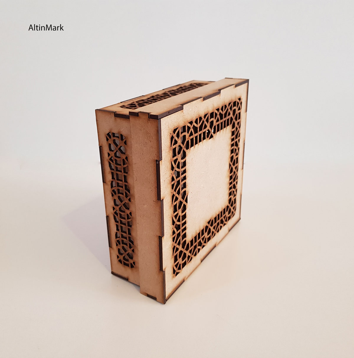 باکس هدیه پنتر با طراحی زیبا و ساده برای انواع مناسبت ها - Image 3