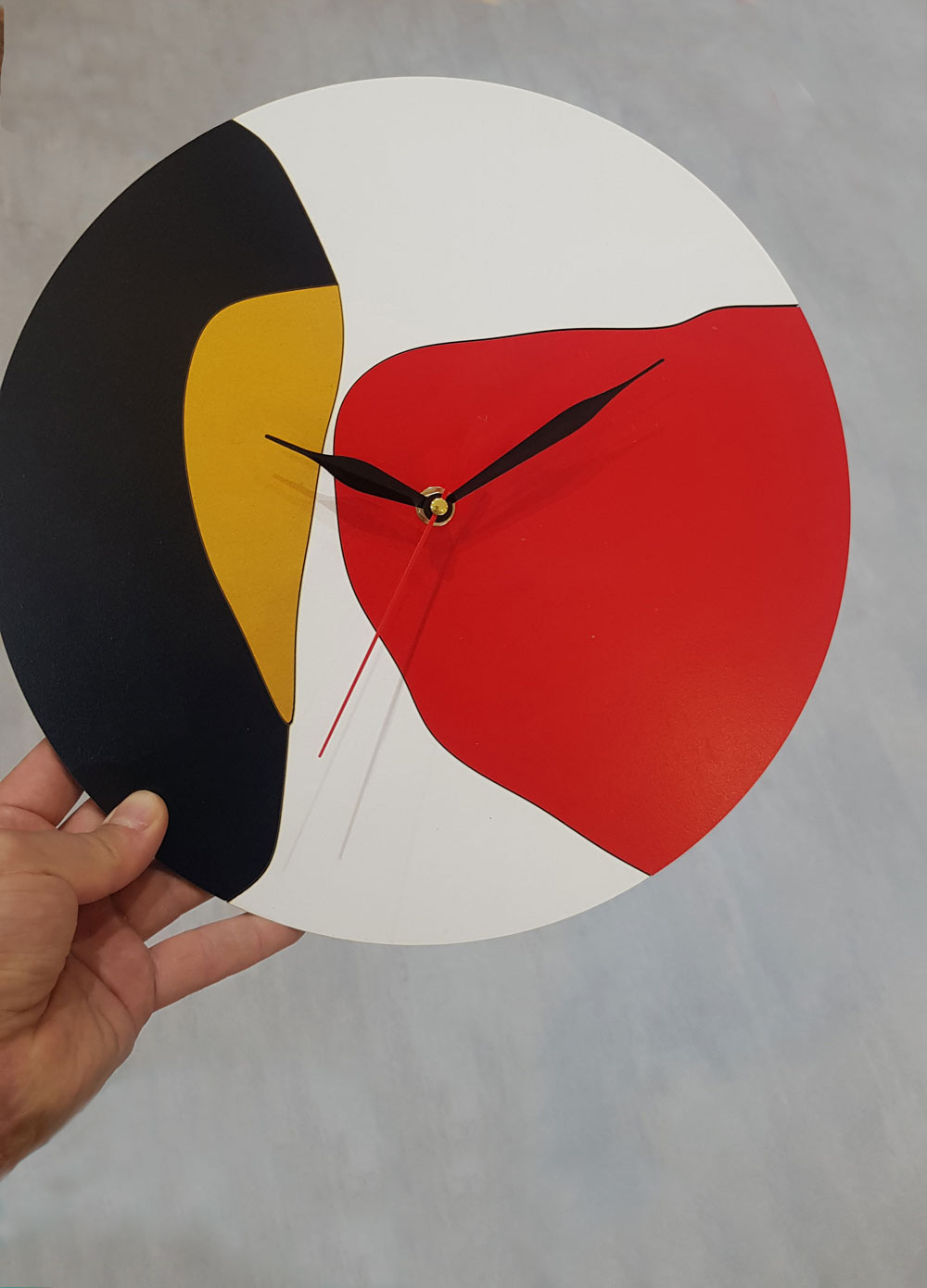 ساعت دیواری سبک مینیمال چوبی مدل Boom با تنوع سایز - Image 3