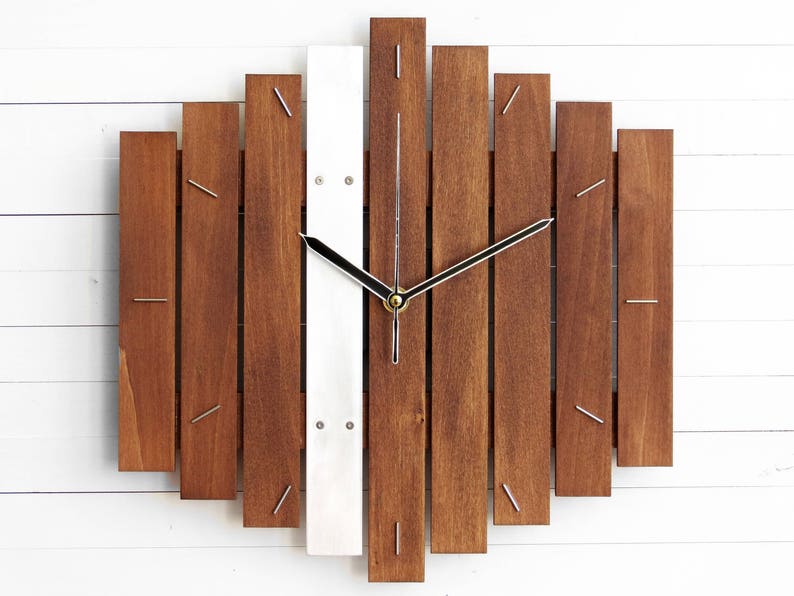 ساعت دیواری مدل linear طرح جدید از سری ساعت های دیواری - Image 2