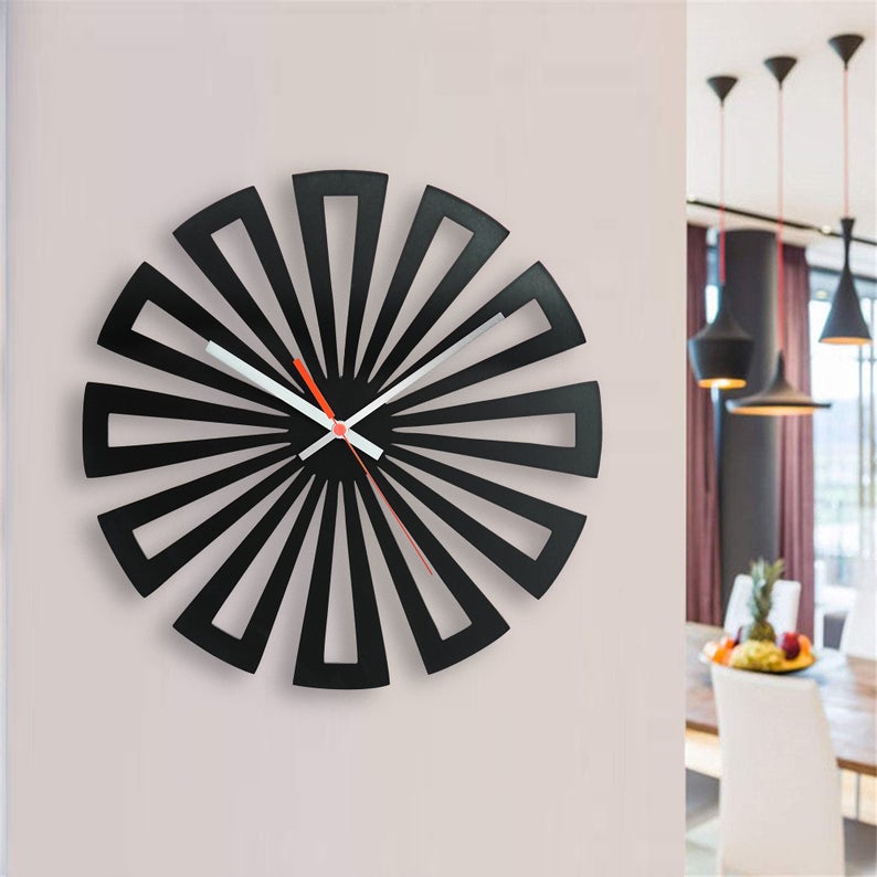 ساعت دیواری مدل چرخی چوبی در سه رنگ مختلف - Image 2