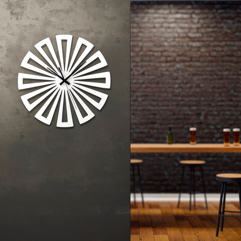 ساعت دیواری مدل چرخی چوبی در سه رنگ مختلف - Image 8