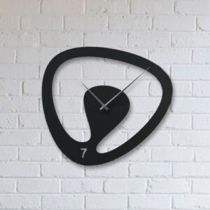 ساعت دیواری اورانوس با رنگ مشکی از جنس شیشه نشکن (پلکسی گلاس)
