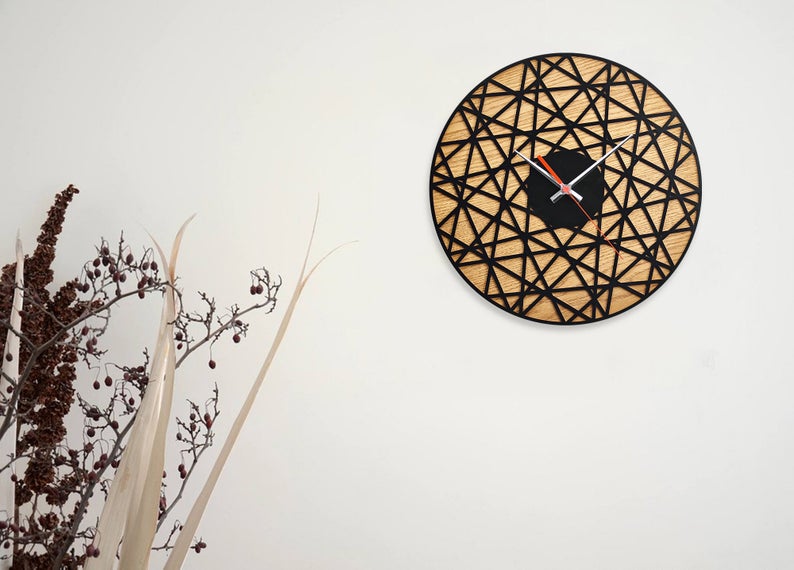 ساعت دیواری چوبی بی نظیر جنس بدنه ام دی اف در دو رنگ متفاوت - Image 3